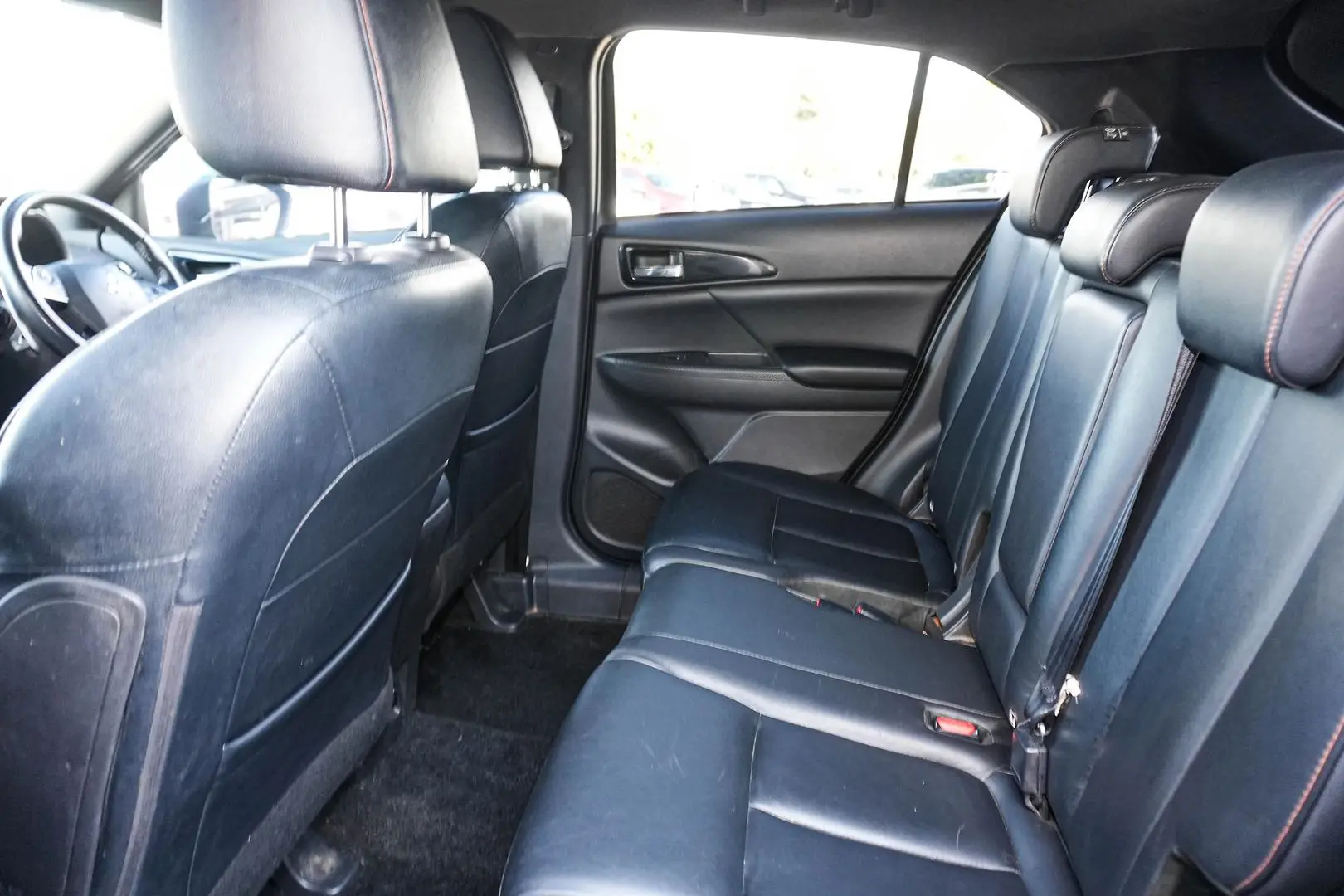 2019 Mitsubishi Eclipse Cross Gallery Image 8