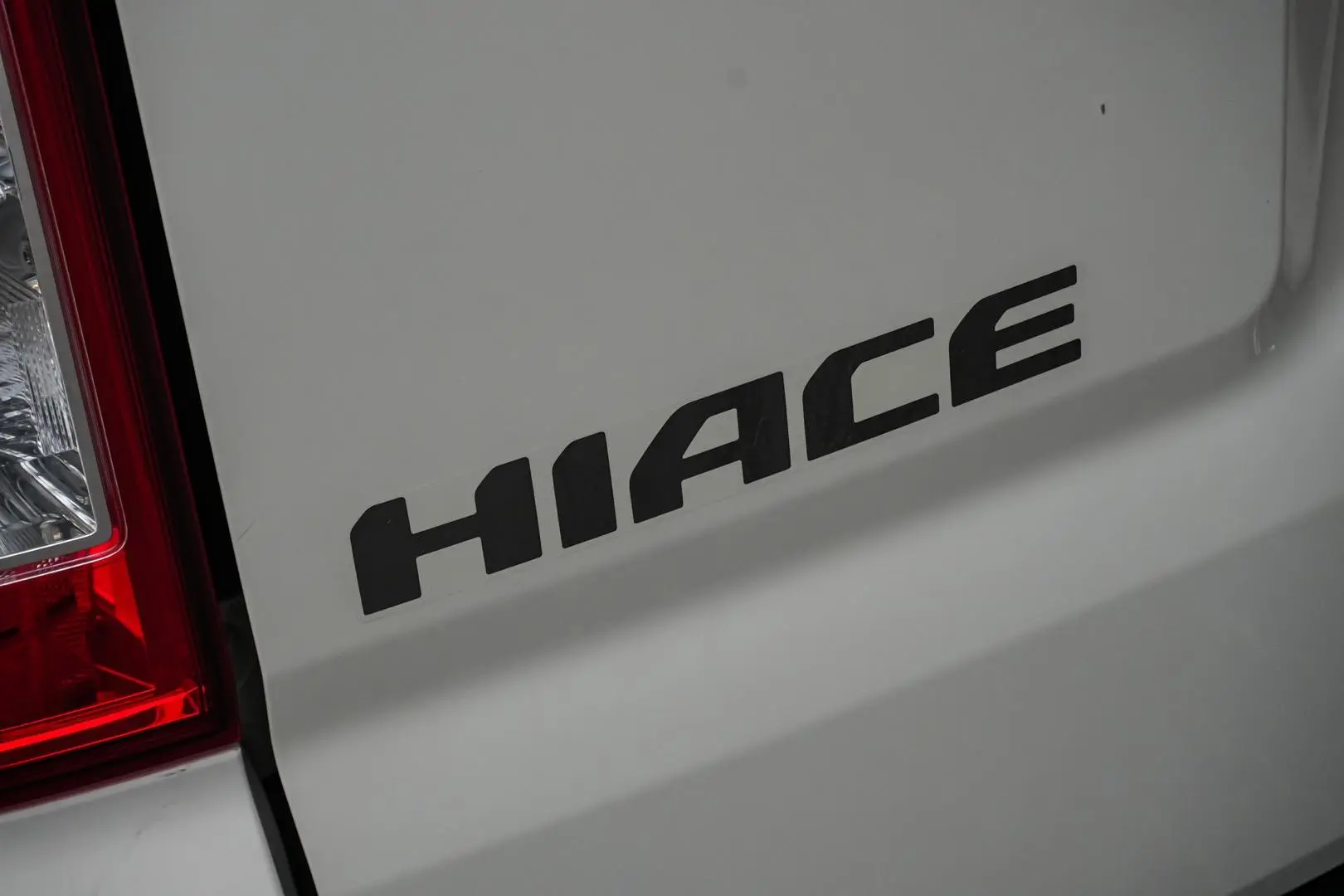 2022 Toyota Hiace Gallery Image 15