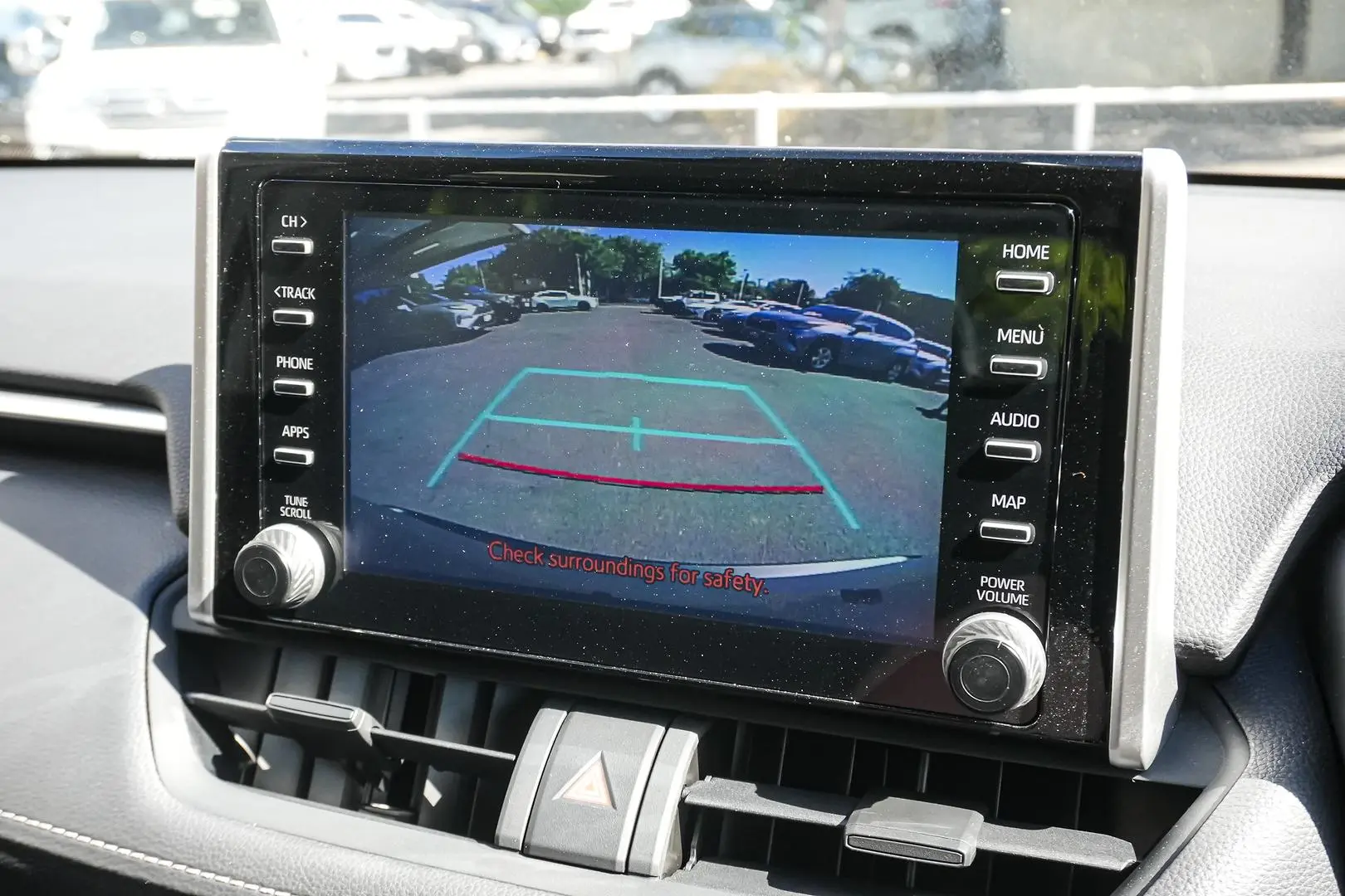 2022 Toyota RAV4 Gallery Image 23