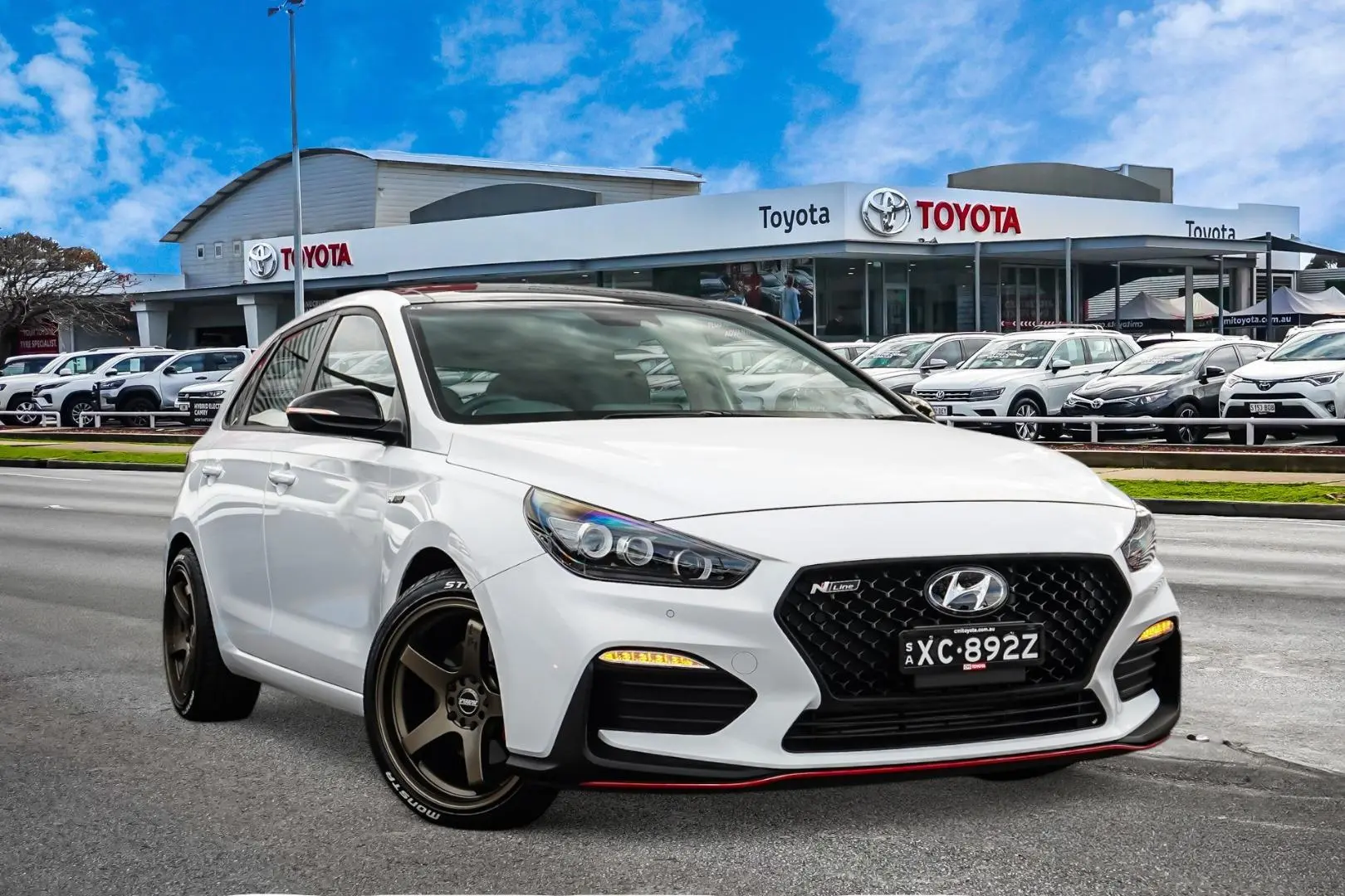 2022 Hyundai i30 Gallery Image 1
