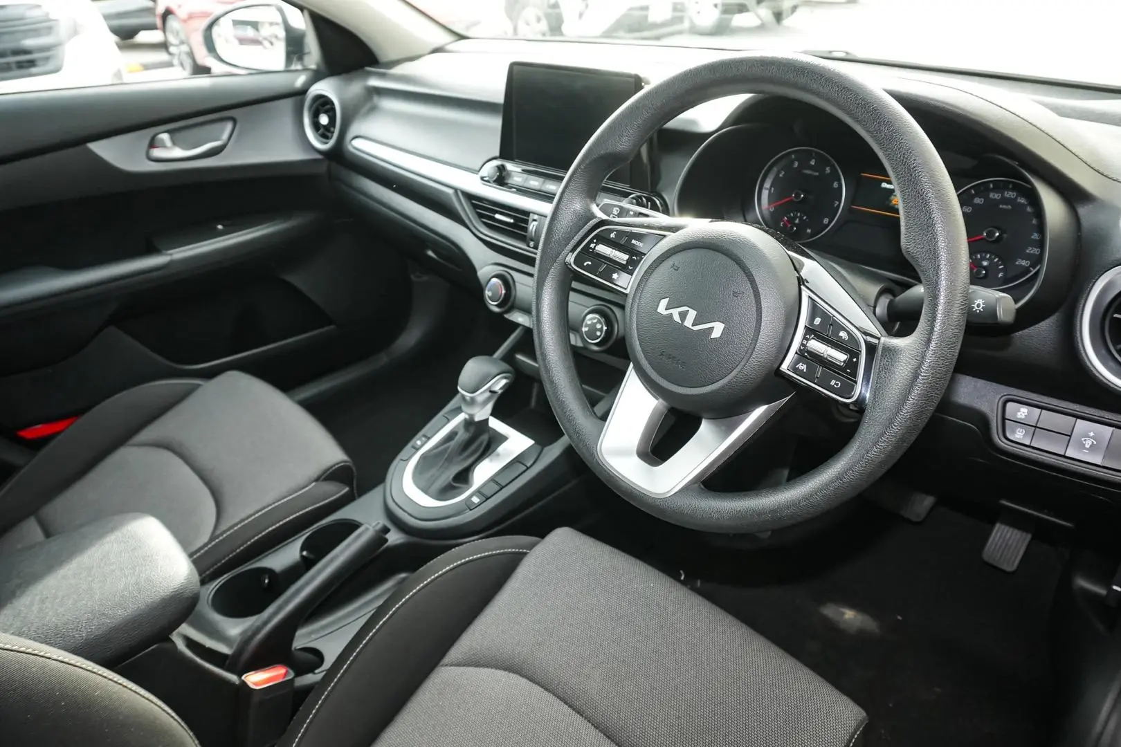 2024 Kia Cerato Gallery Image 7