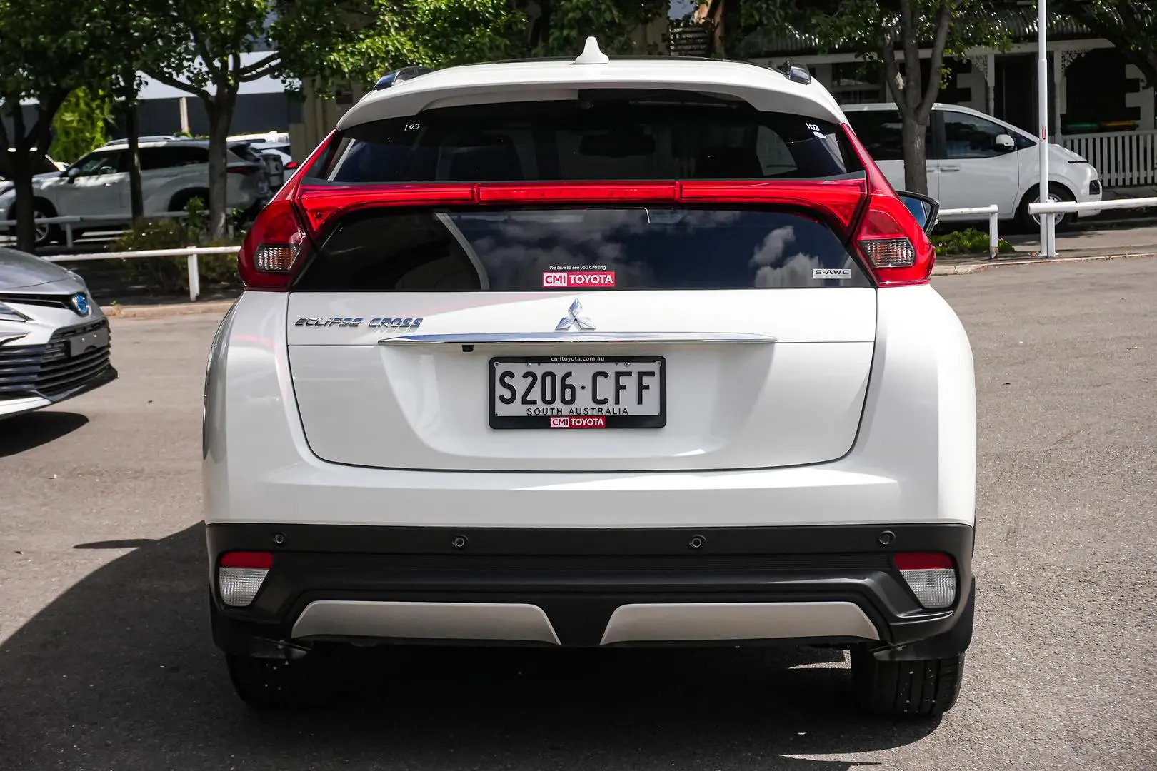 2019 Mitsubishi Eclipse Cross Gallery Image 6