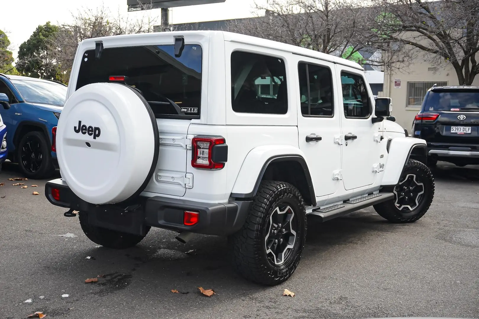 2023 Jeep Wrangler Gallery Image 3
