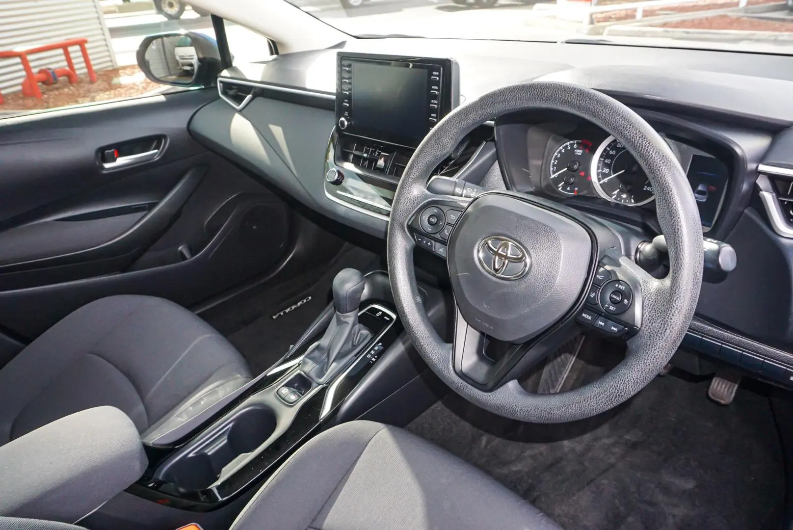 2021 Toyota Corolla Gallery Image 6