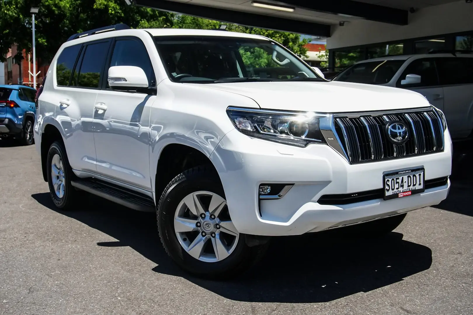 2023 Toyota Landcruiser Prado Gallery Image 1