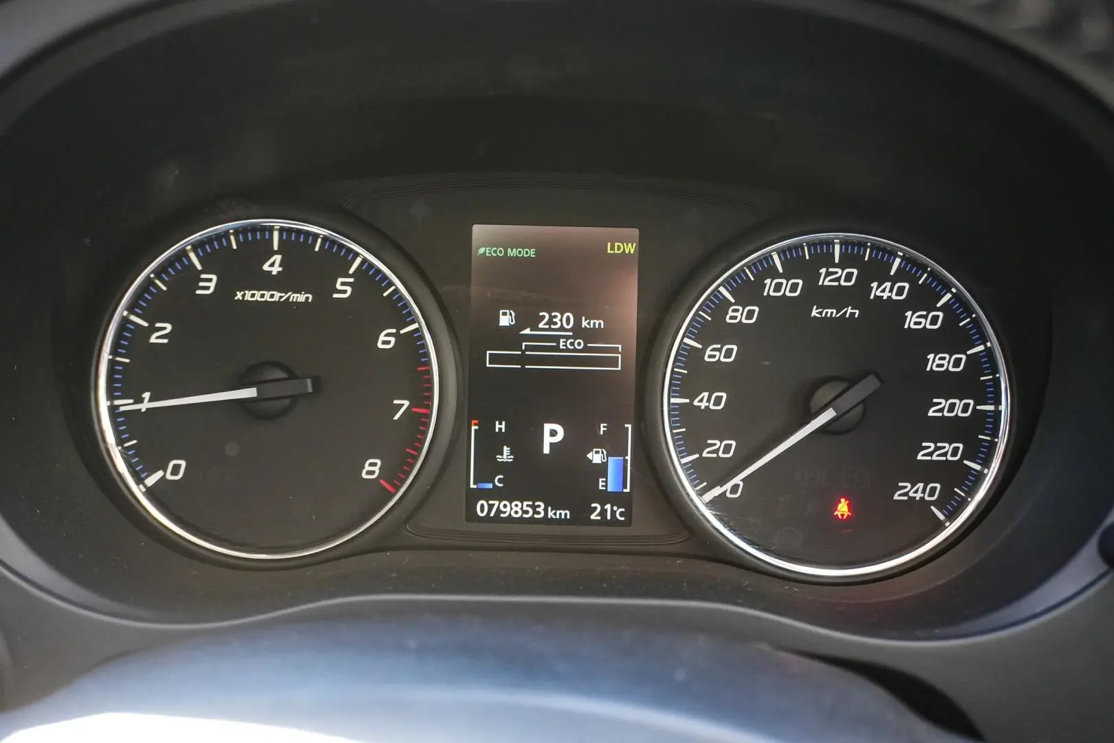 2019 Mitsubishi Outlander Gallery Image 17