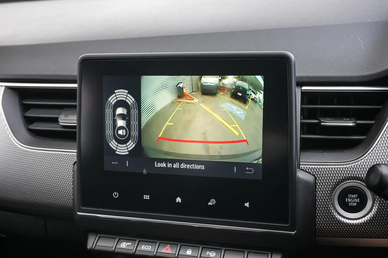 2023 Renault Arkana Gallery Image 21