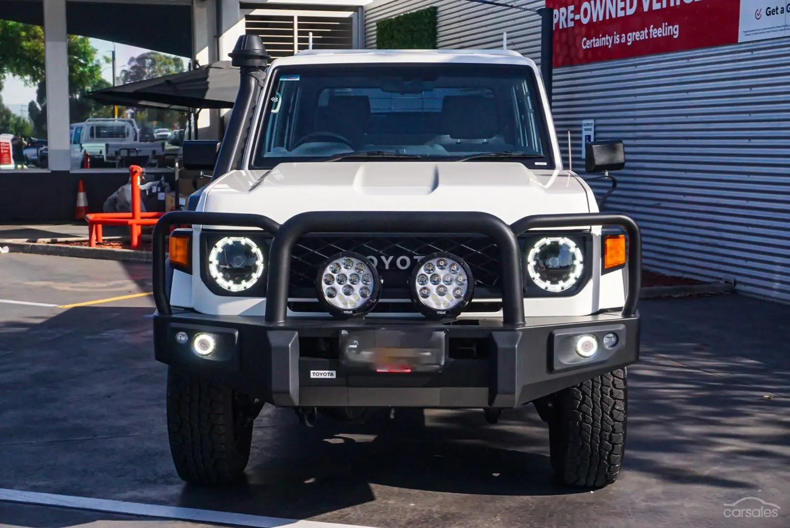 2023 Toyota Landcruiser Image 4