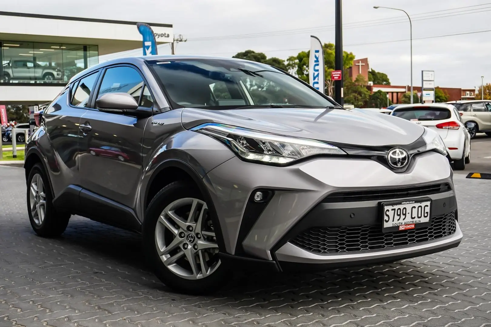 2021 Toyota C-HR Gallery Image 1