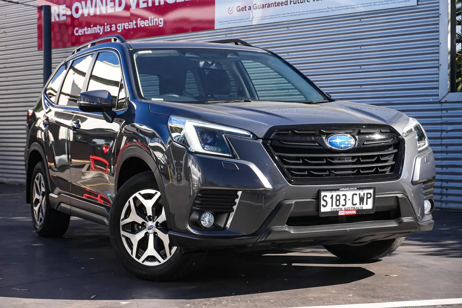 2023 Subaru Forester Gallery Image 2