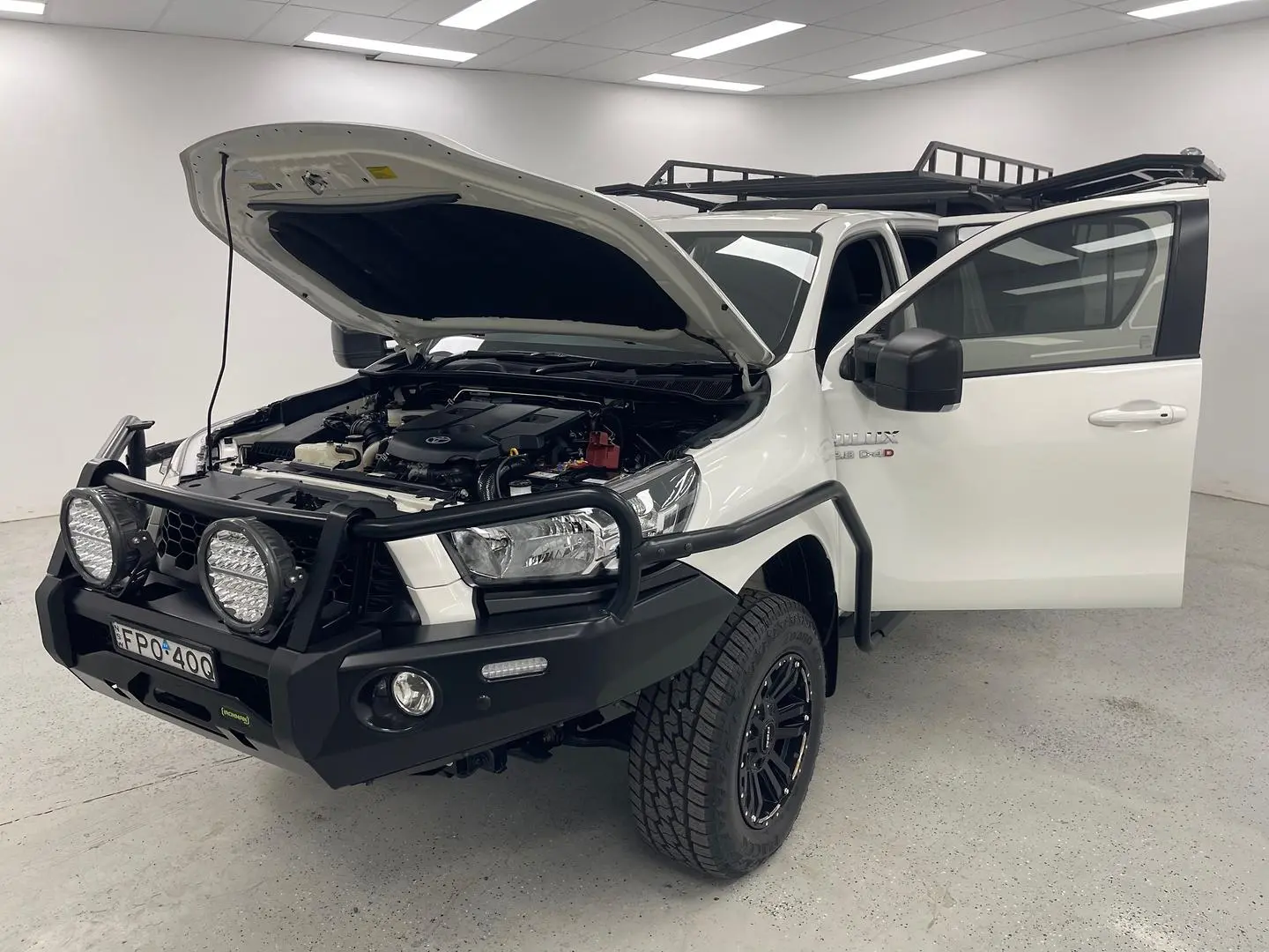 2025 Toyota Hilux Gallery Image 14