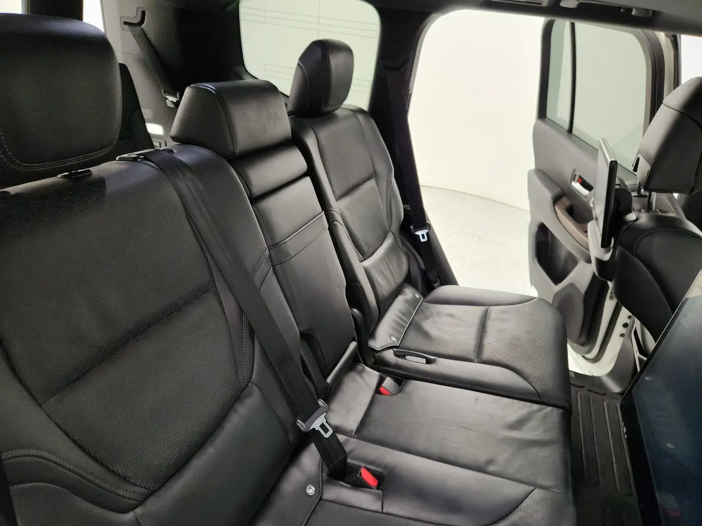 2022 Toyota Landcruiser Gallery Image 23
