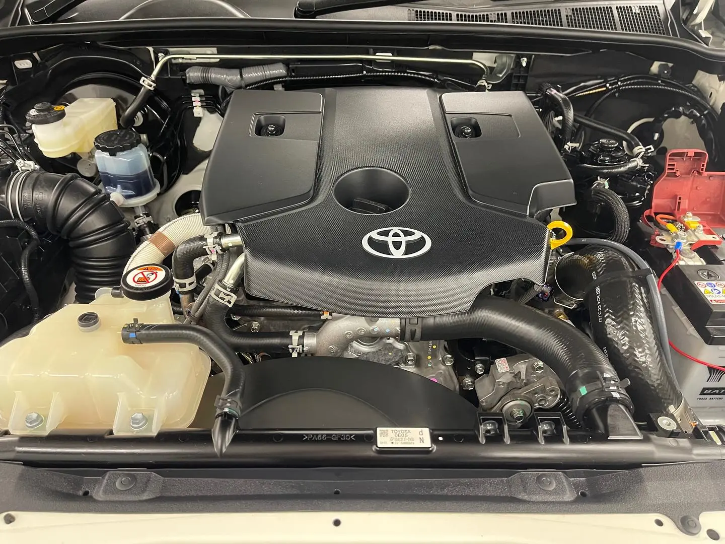 2025 Toyota Hilux Gallery Image 16