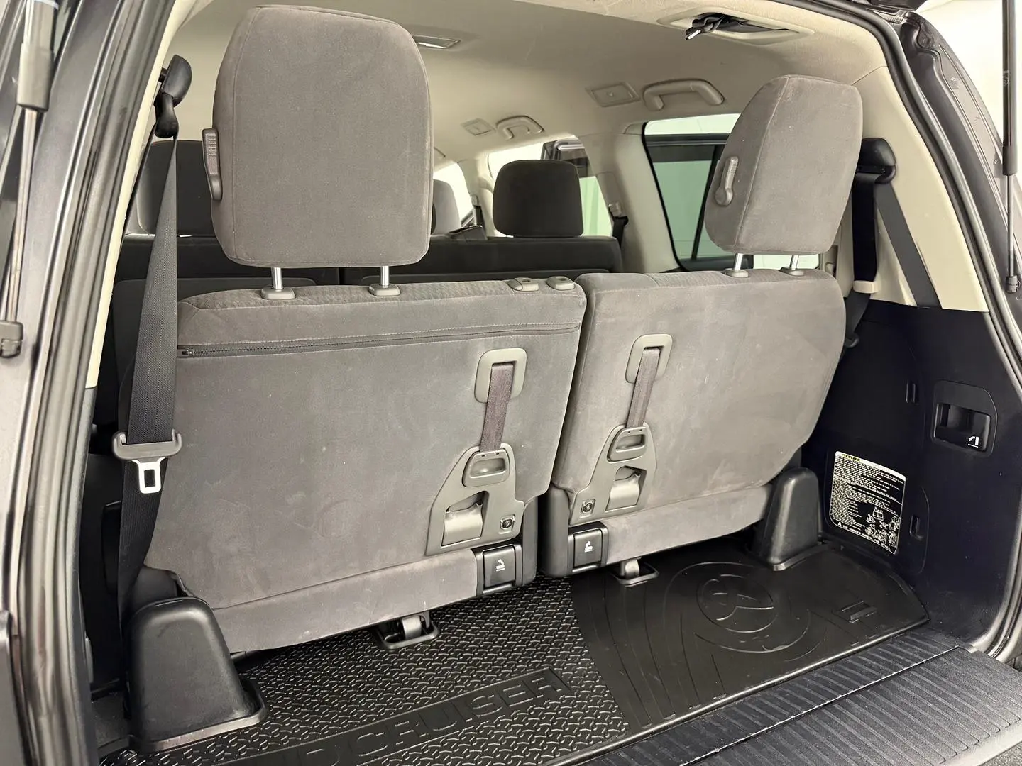 2019 Toyota Landcruiser Gallery Image 16