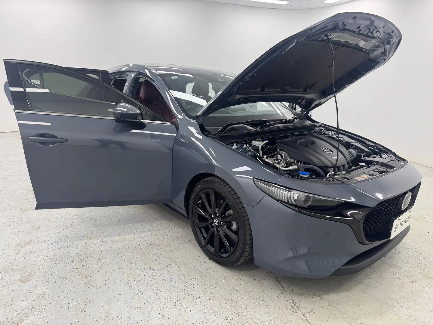 2019 Mazda 3 Gallery Image 7