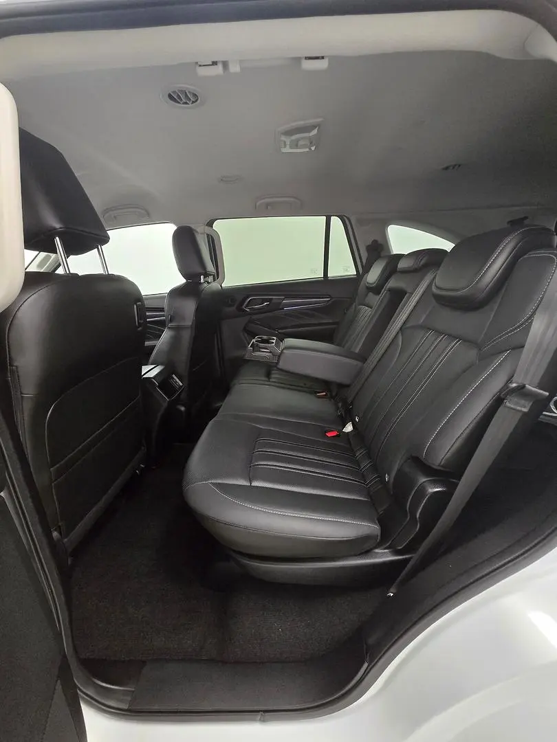 2023 Isuzu MU-X Gallery Image 35