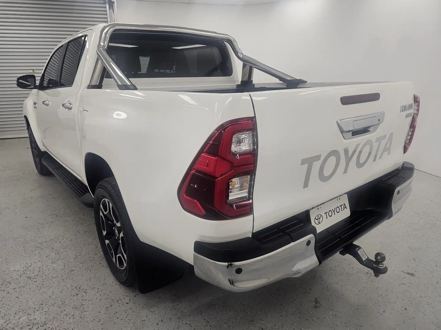 2021 Toyota Hilux Gallery Image 5