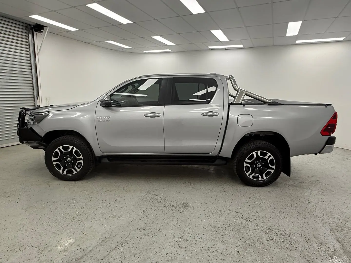 2023 Toyota Hilux Gallery Image 7
