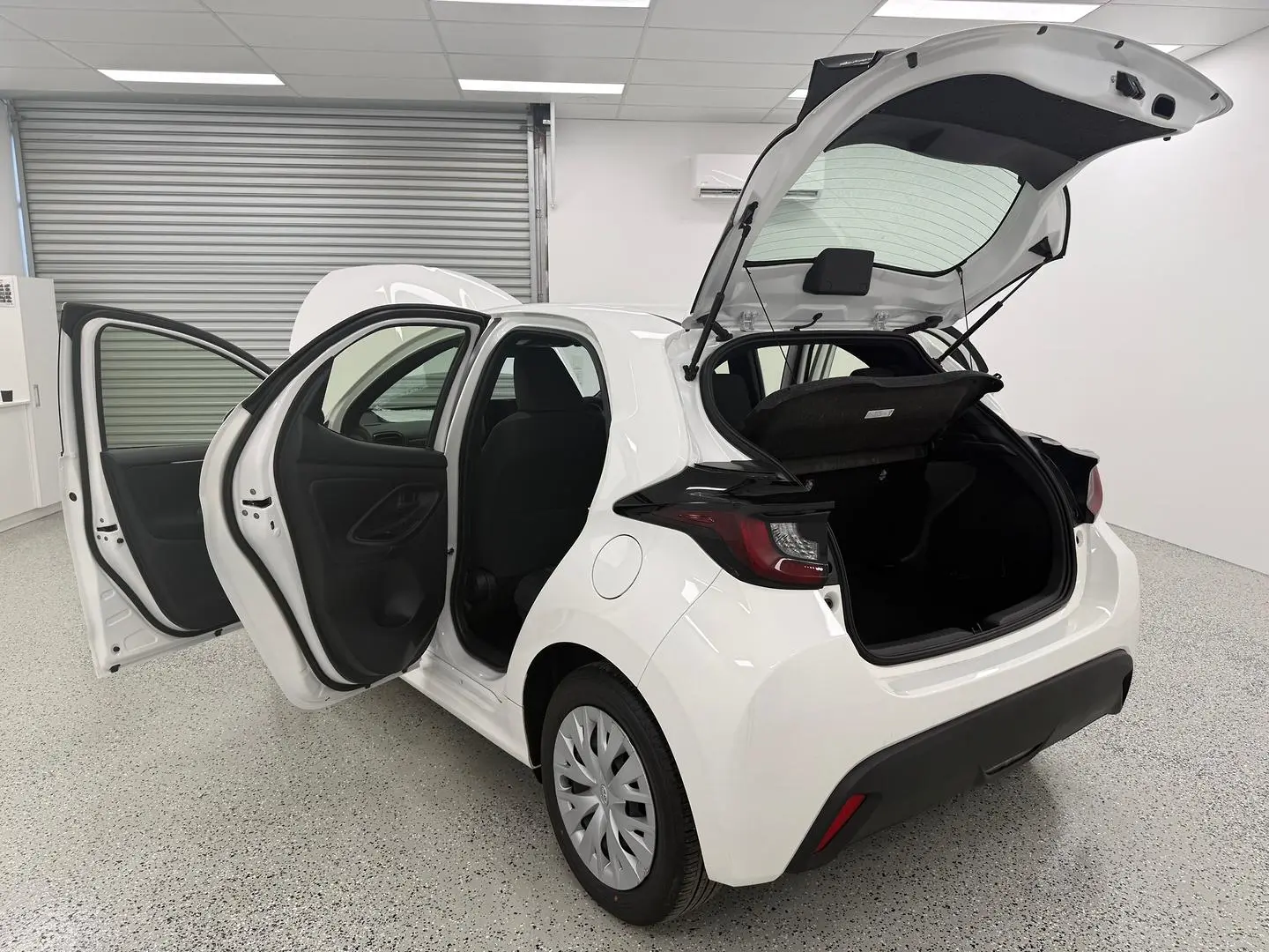 2024 Toyota Yaris Gallery Image 13