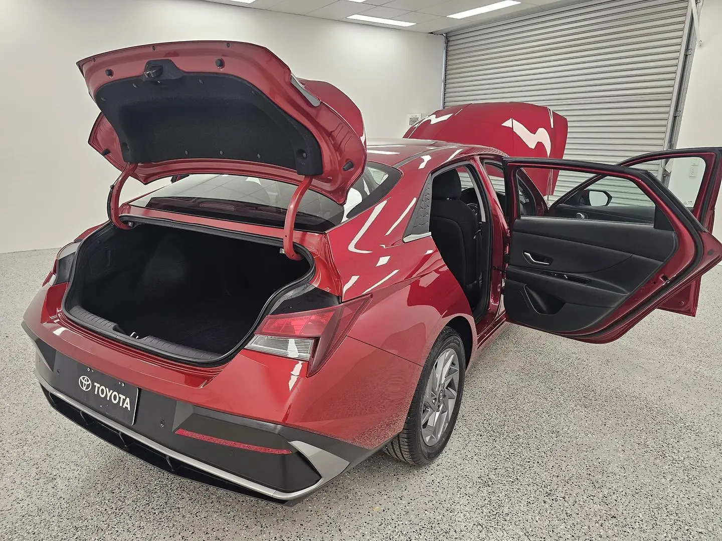 2024 Hyundai i30 Gallery Image 17