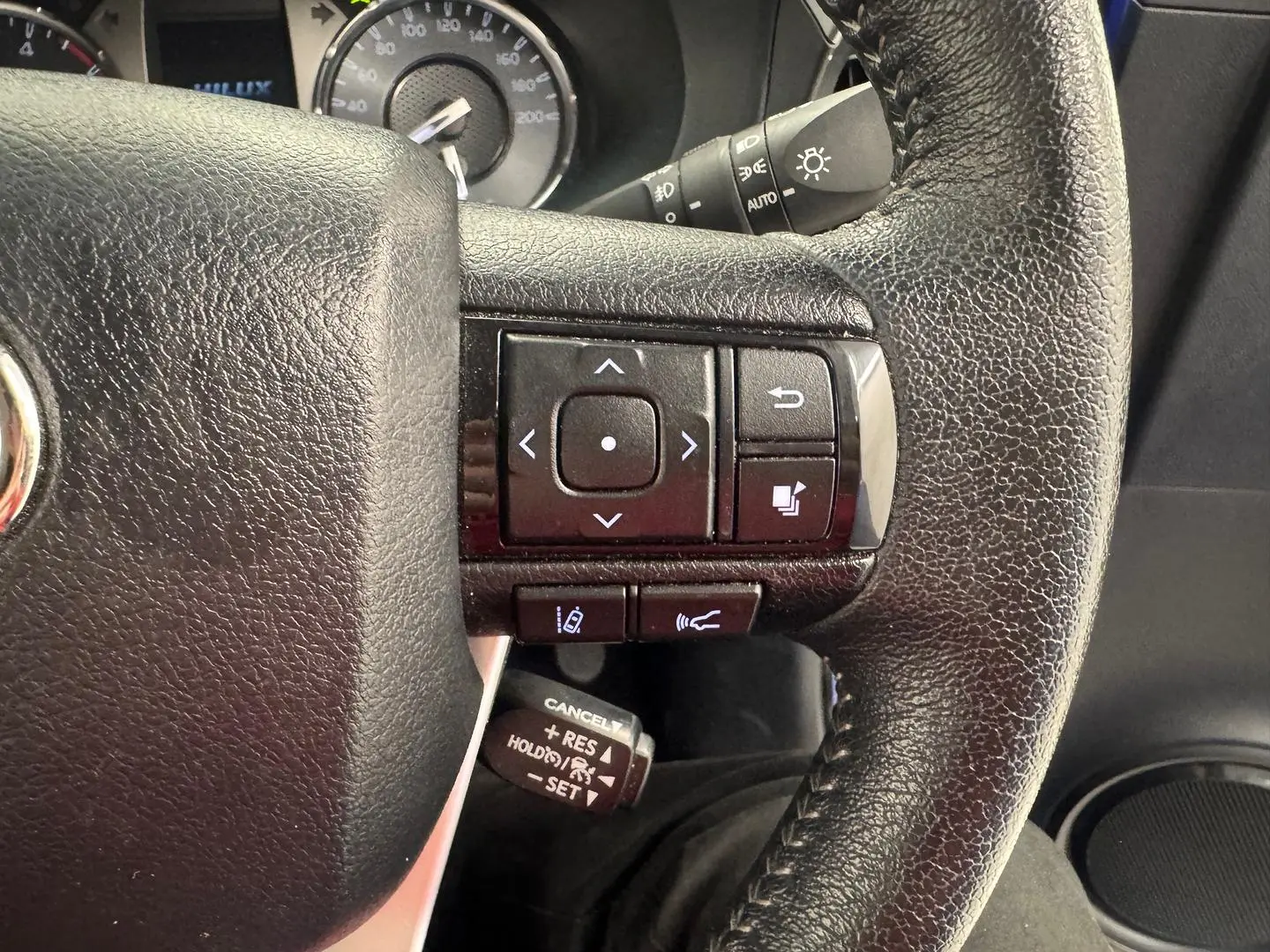 2023 Toyota Hilux Gallery Image 19