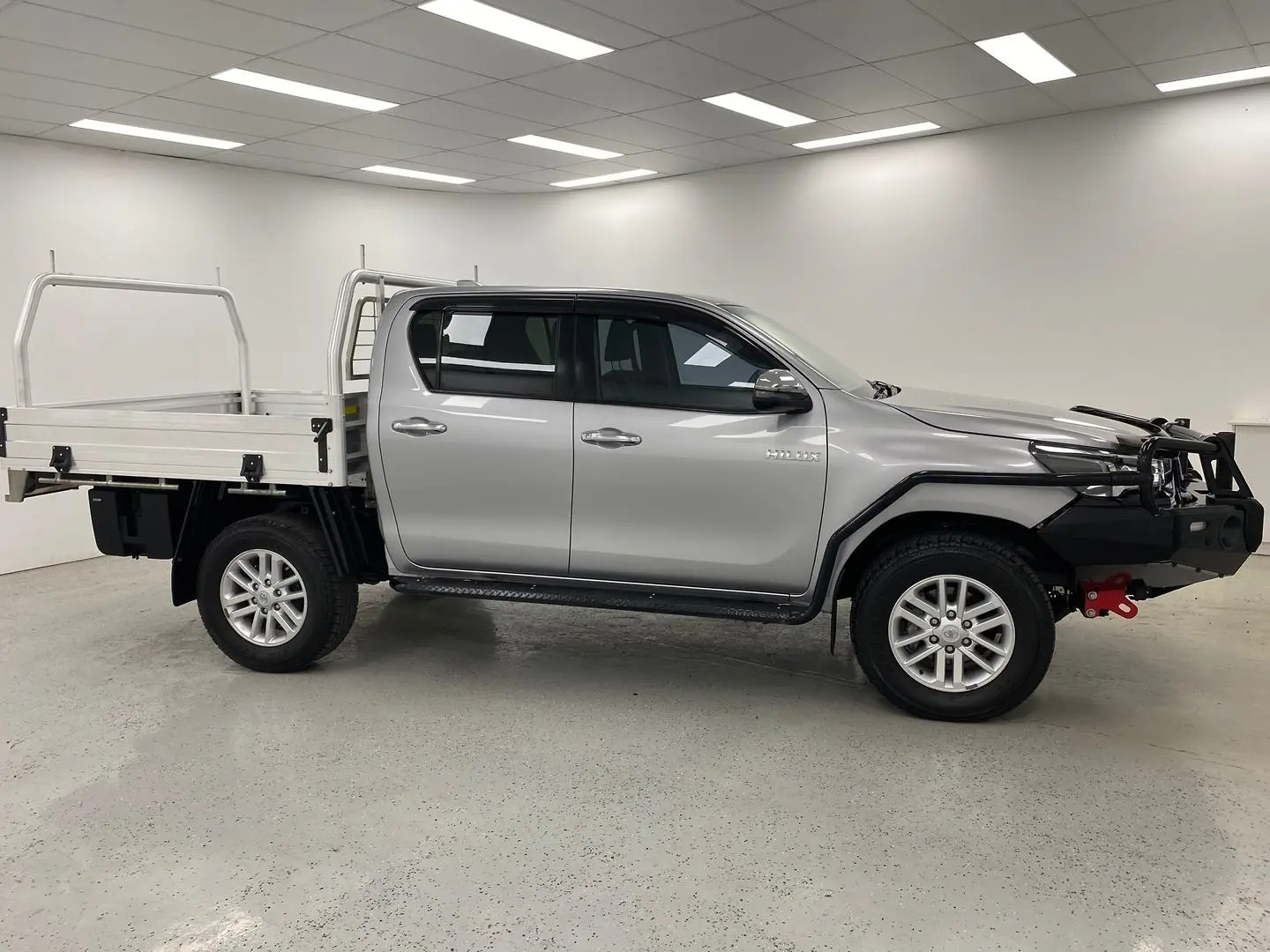 2022 Toyota Hilux Gallery Image 2