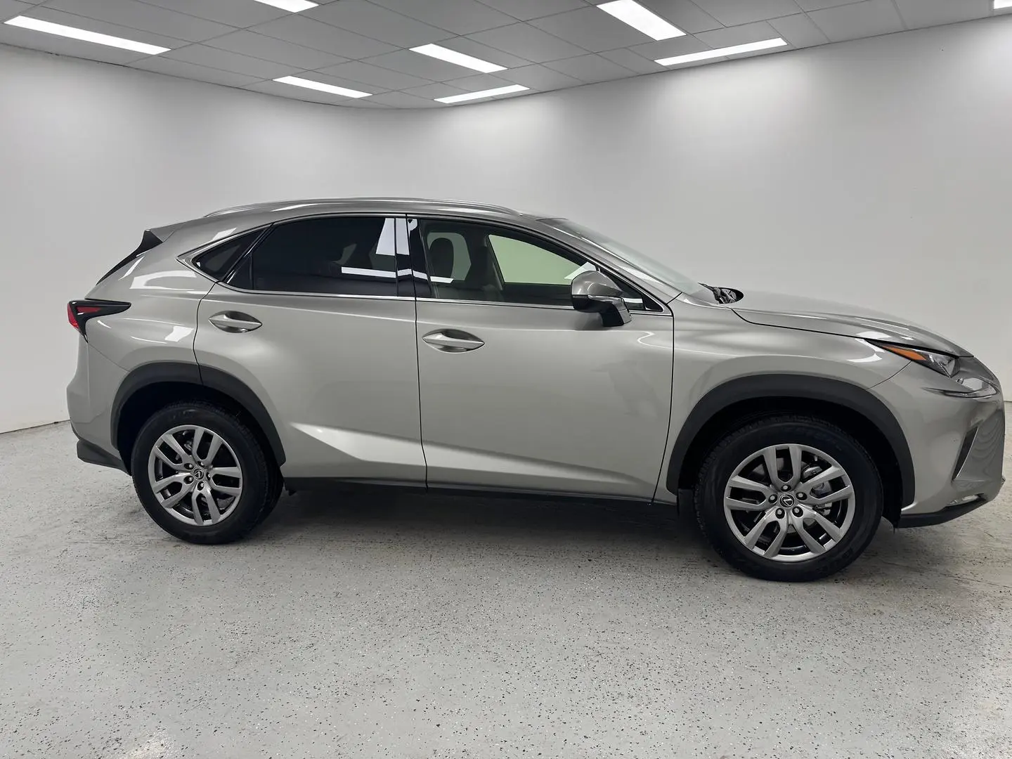 2021 Lexus NX Gallery Image 2