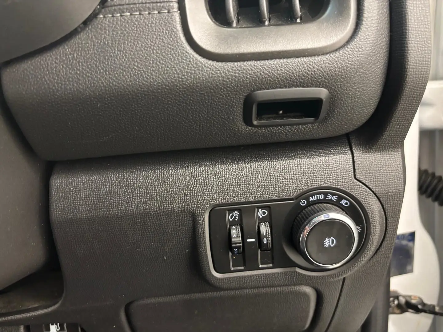 2020 Holden Trailblazer Gallery Image 25