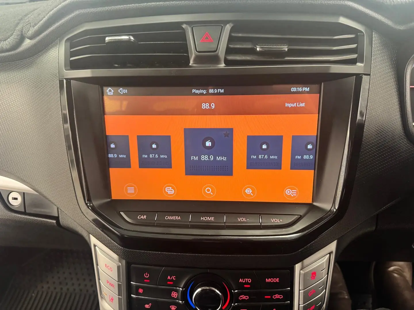 2021 LDV T60 Gallery Image 22