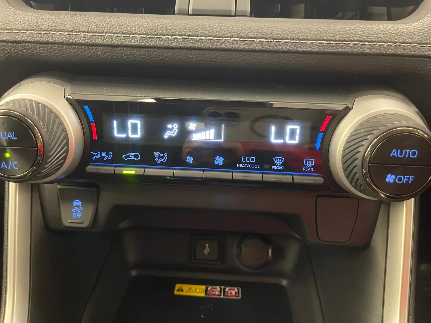 2022 Toyota RAV4 Gallery Image 27