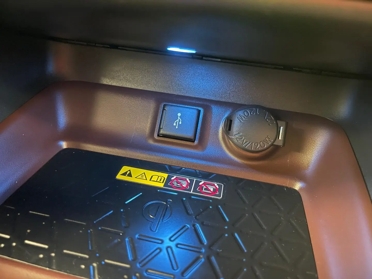 2022 Toyota RAV4 Gallery Image 30