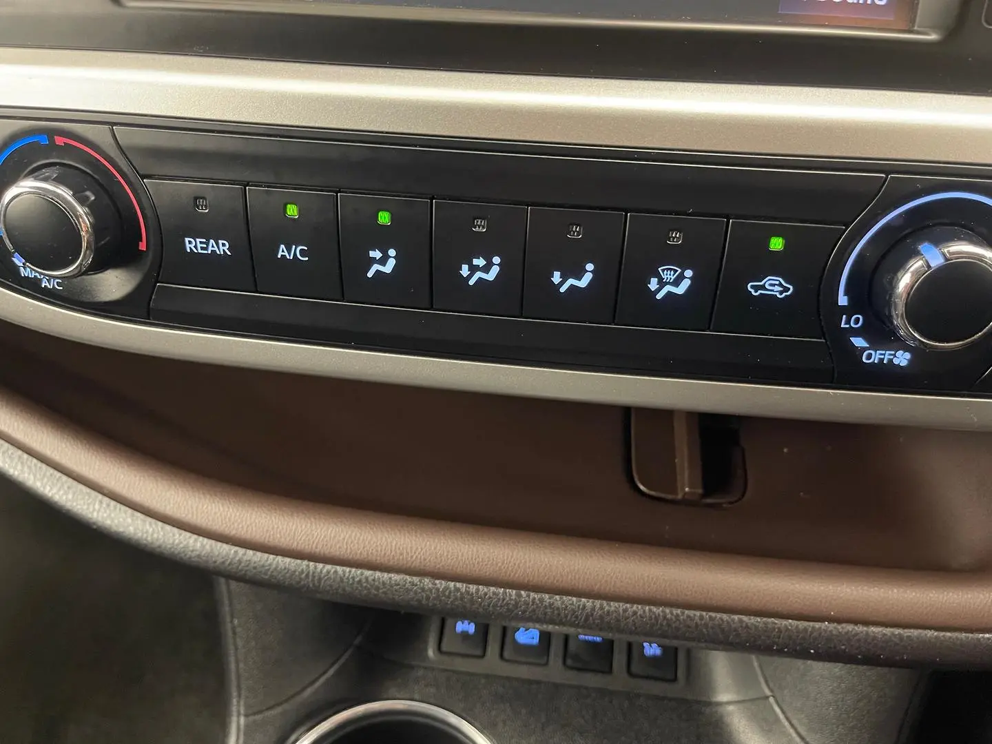 2018 Toyota Kluger Gallery Image 24