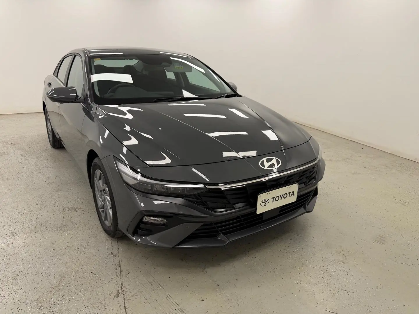 2024 Hyundai i30 Gallery Image 1