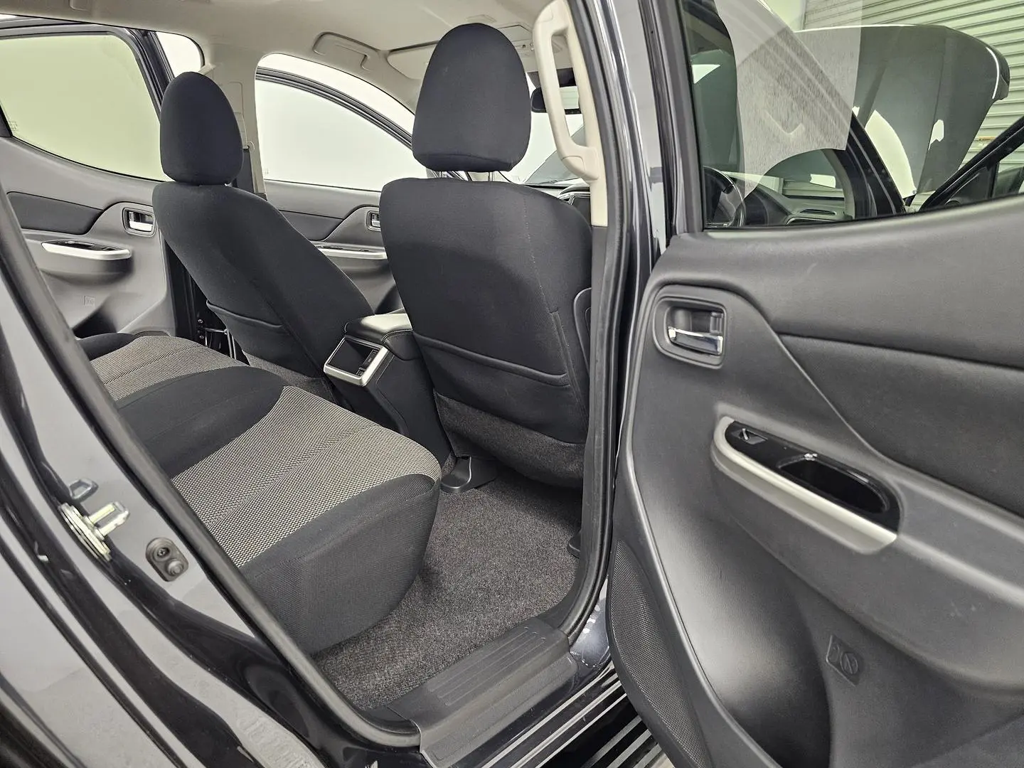 2023 Mitsubishi Triton Gallery Image 19