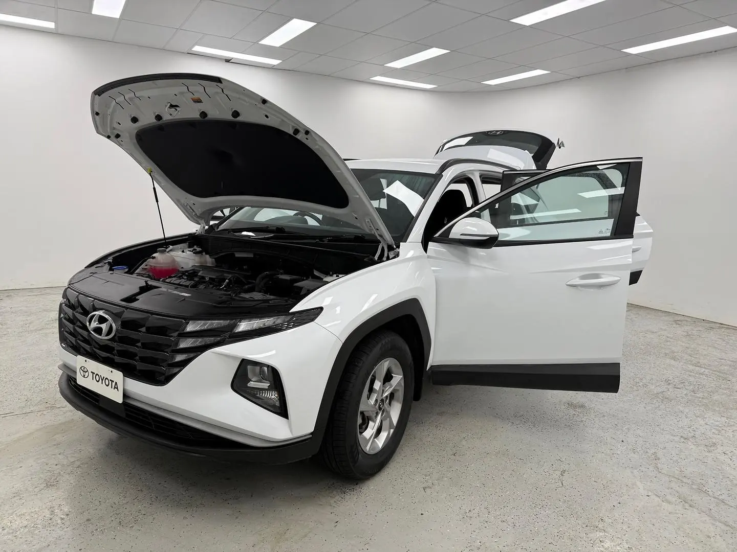 2023 Hyundai Tucson Gallery Image 8