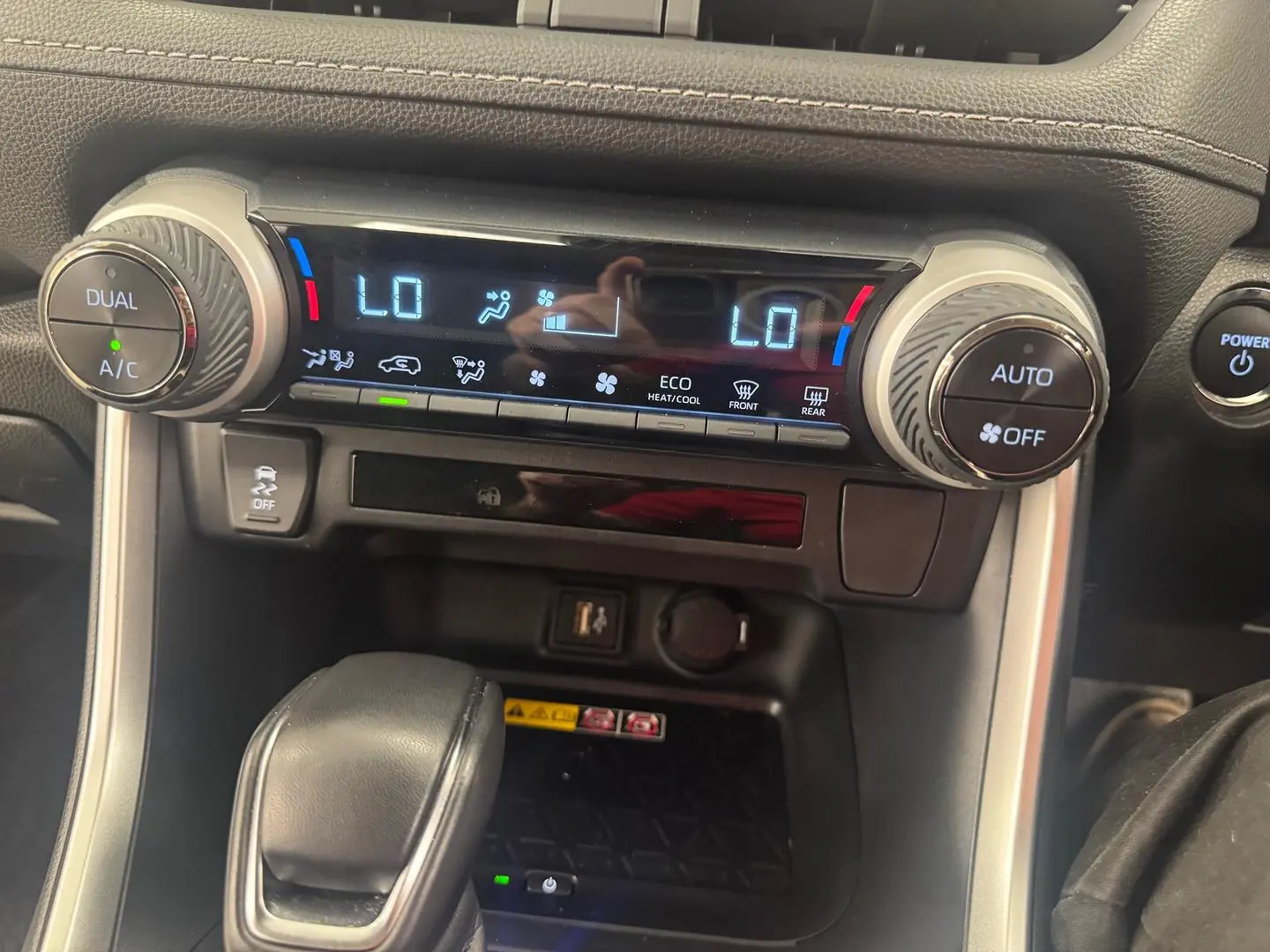 2024 Toyota RAV4 Gallery Image 22