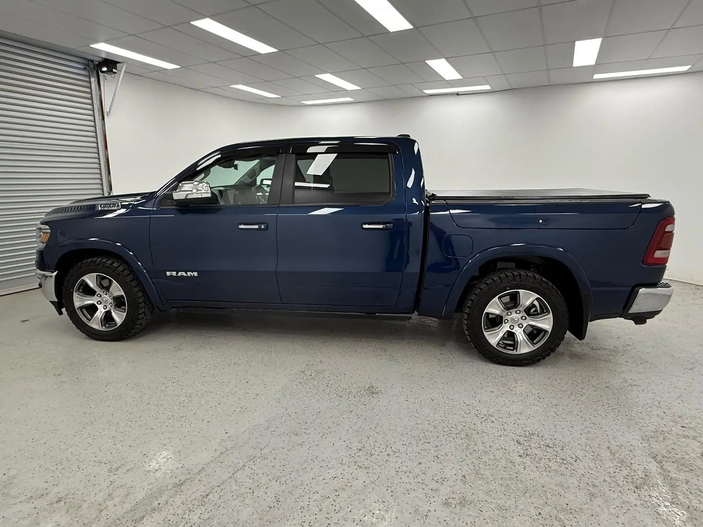 2022 RAM 1500 Gallery Image 6