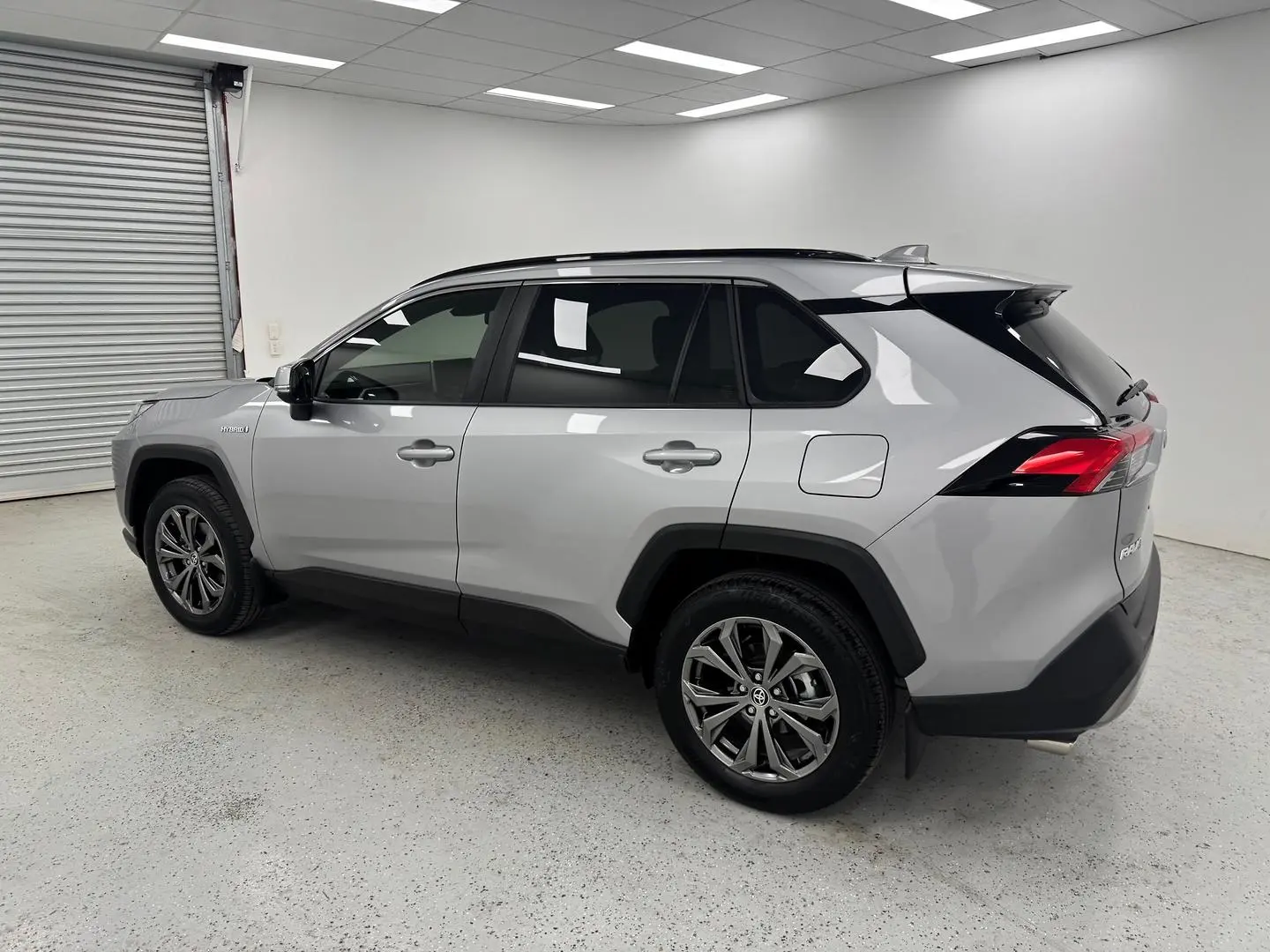 2024 Toyota RAV4 Gallery Image 5