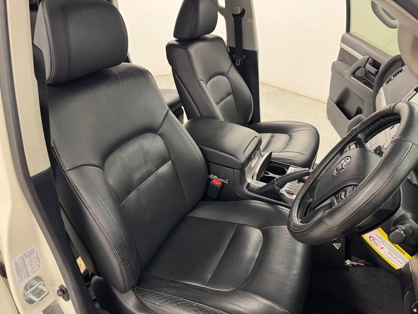 2017 Toyota Landcruiser Gallery Image 33