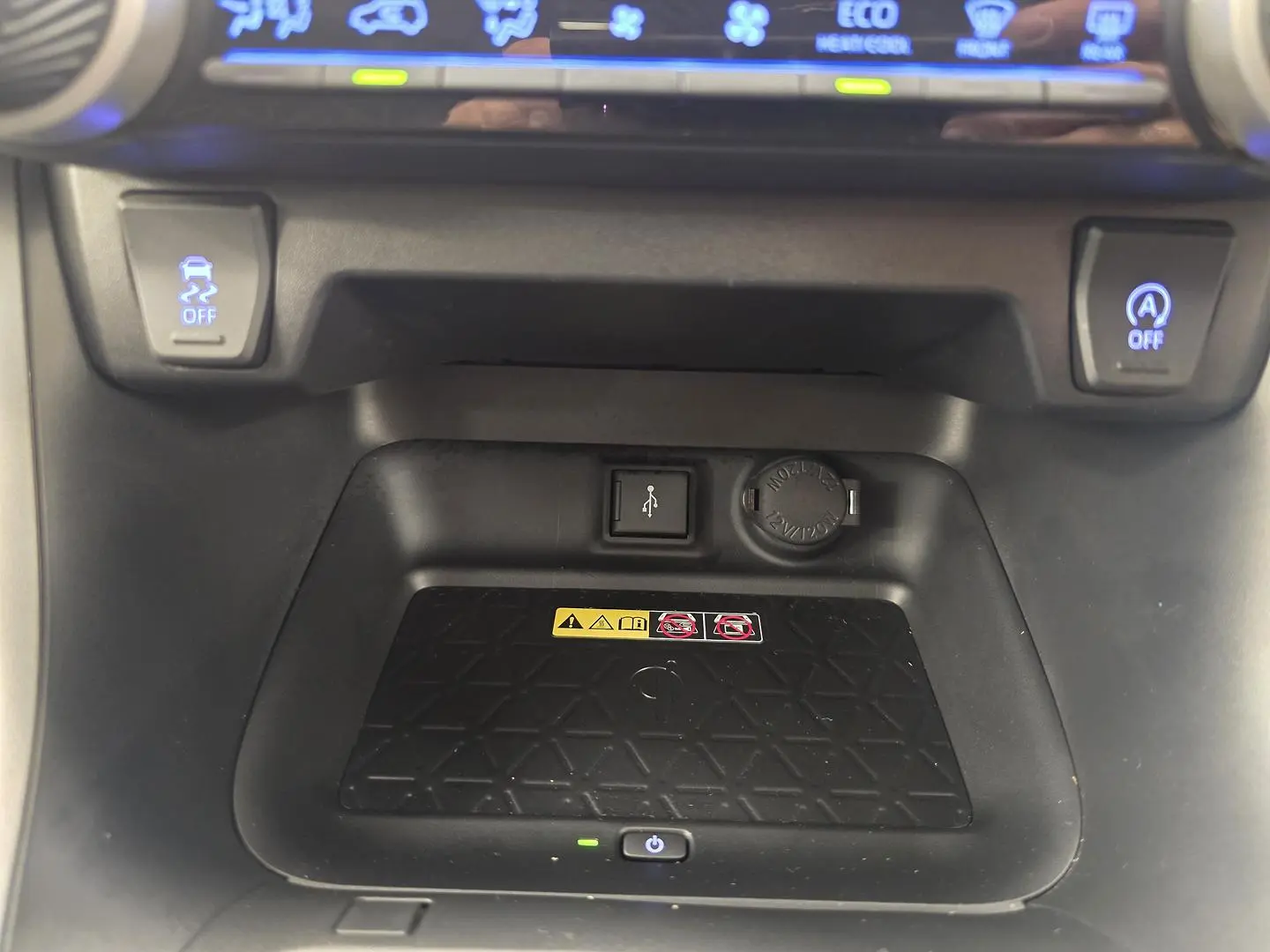 2022 Toyota RAV4 Gallery Image 20