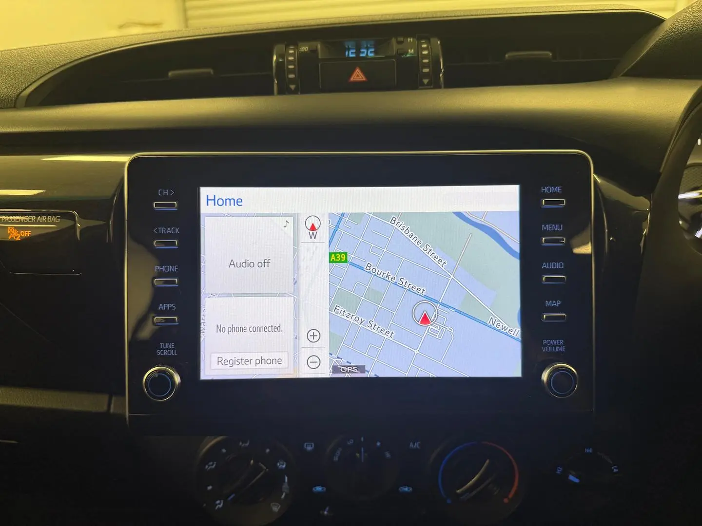 2021 Toyota Hilux Gallery Image 33