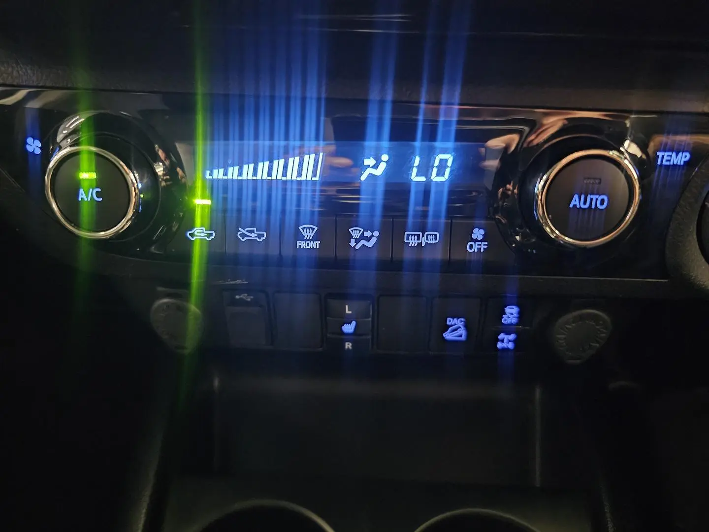 2021 Toyota Hilux Gallery Image 30