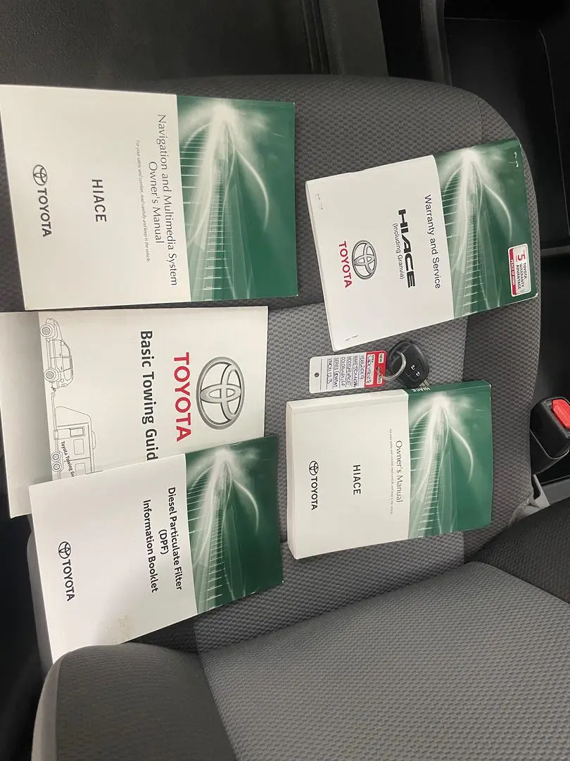 2019 Toyota Hiace Gallery Image 25