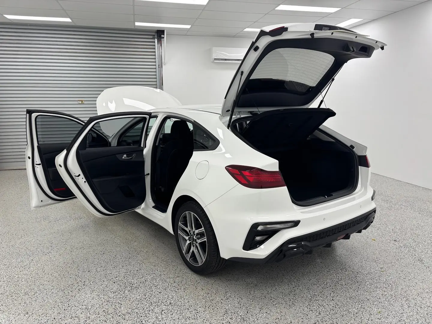 2019 Kia Cerato Gallery Image 12
