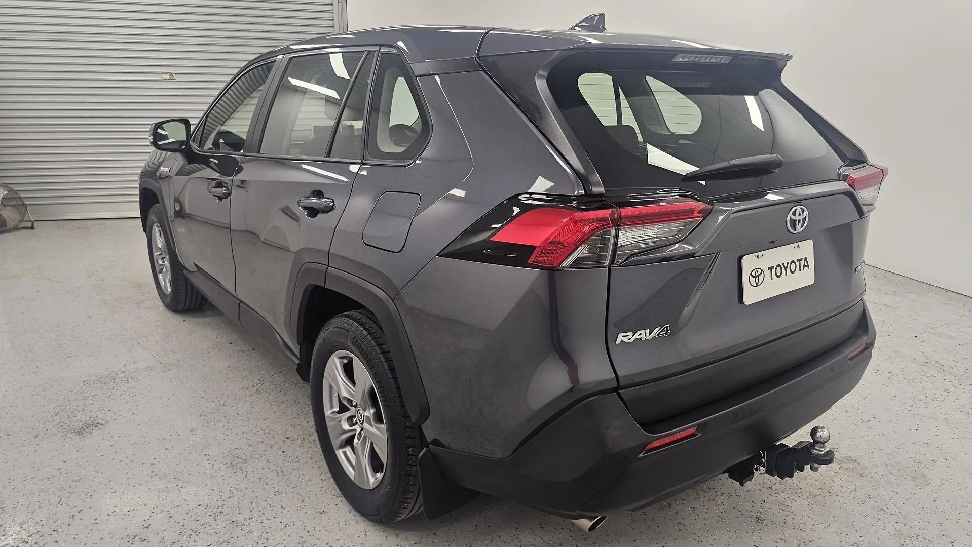 2022 Toyota RAV4 Gallery Image 5
