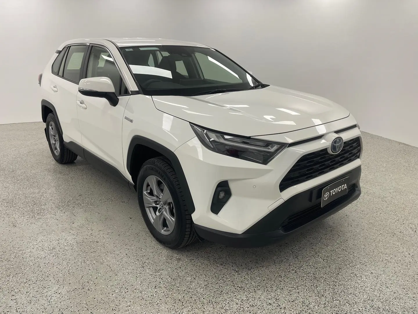 2024 Toyota RAV4 Gallery Image 1