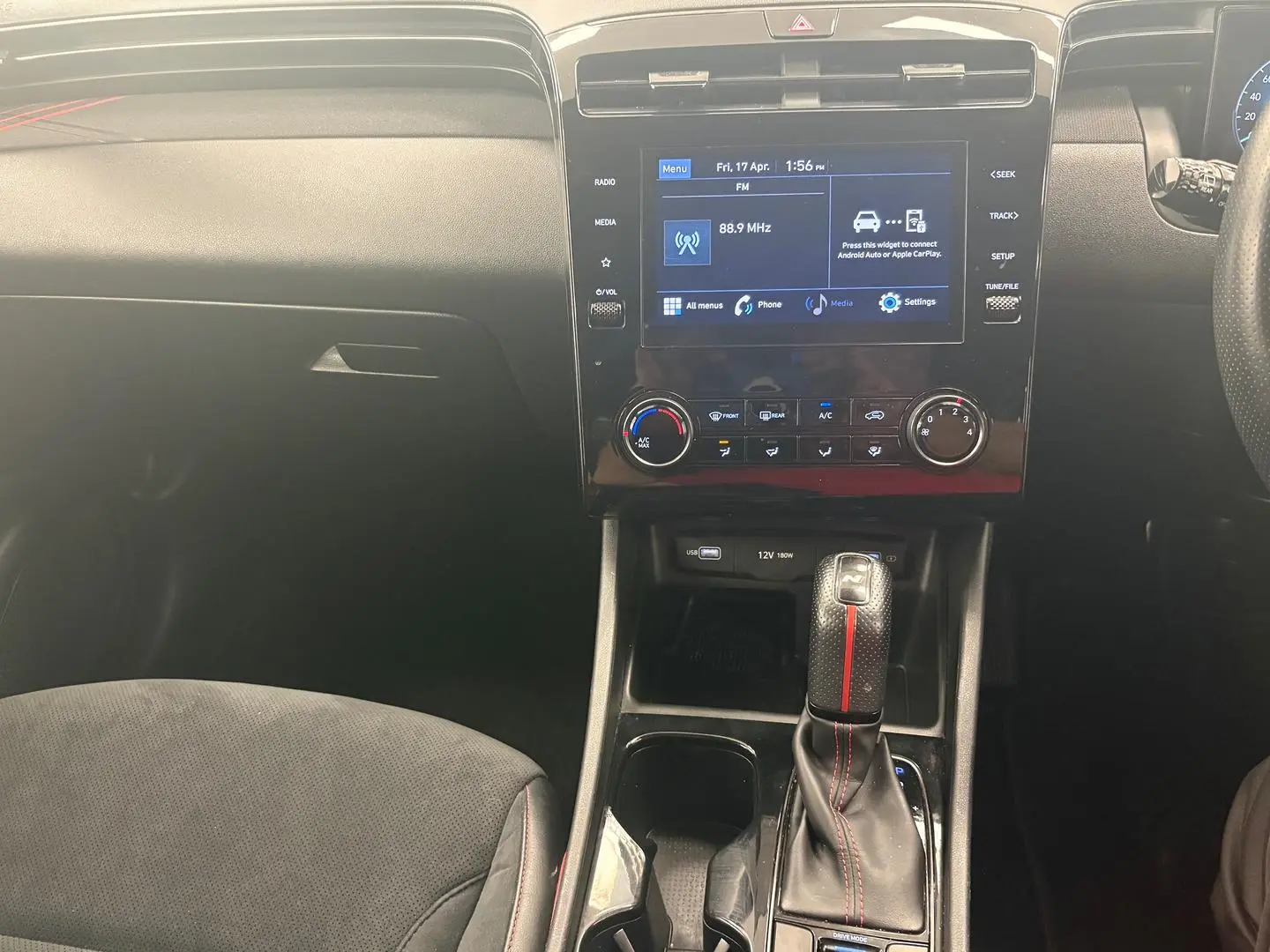 2022 Hyundai Tucson Gallery Image 31