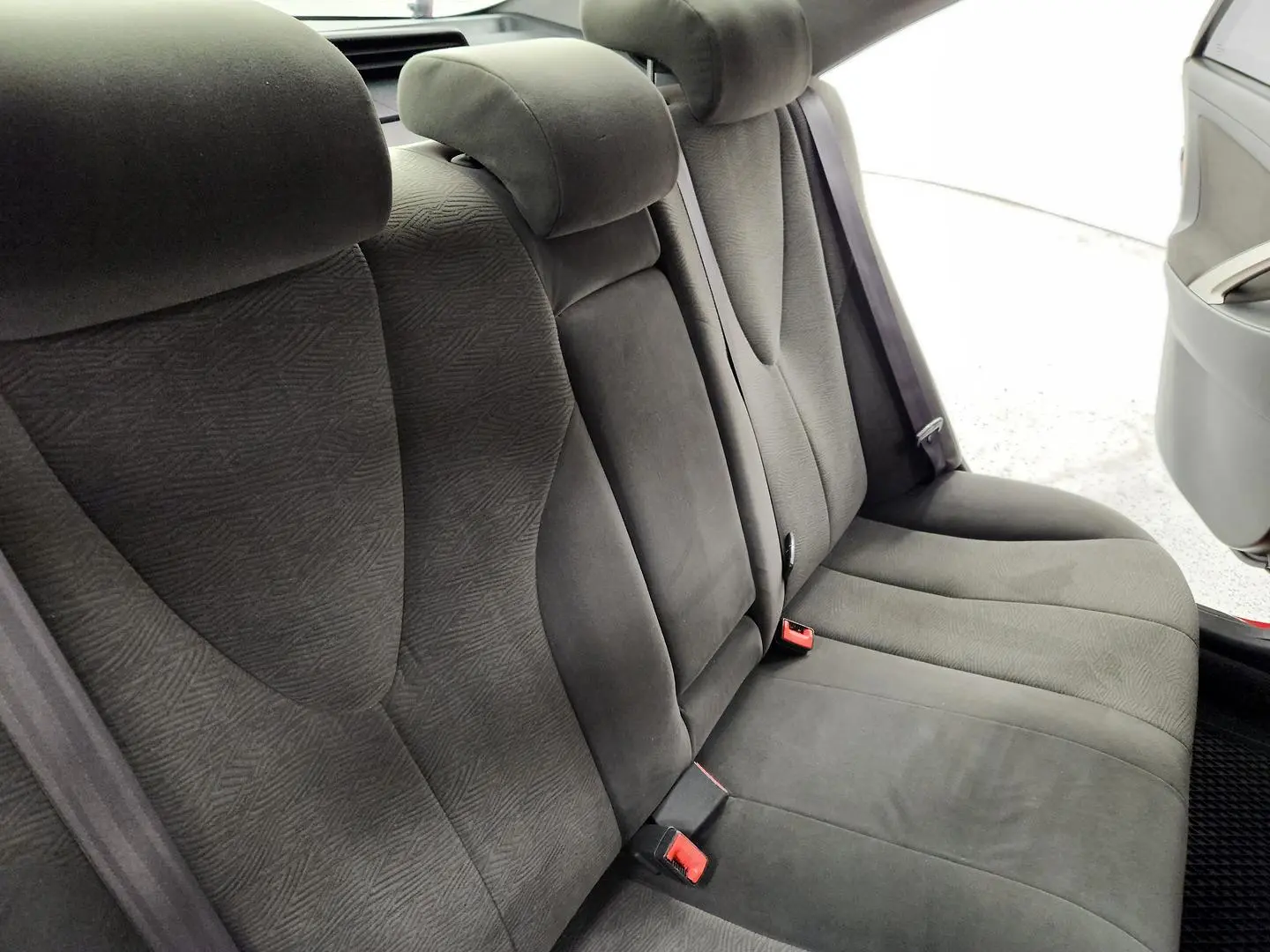 2011 Toyota Camry Gallery Image 23