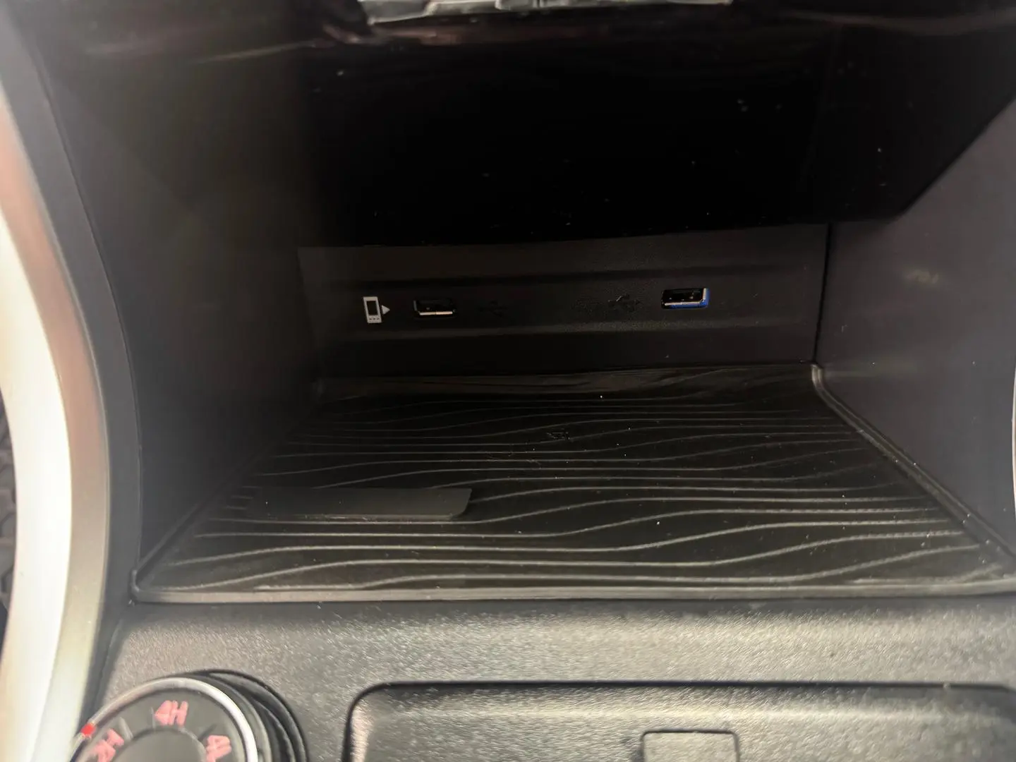 2021 LDV T60 Gallery Image 24