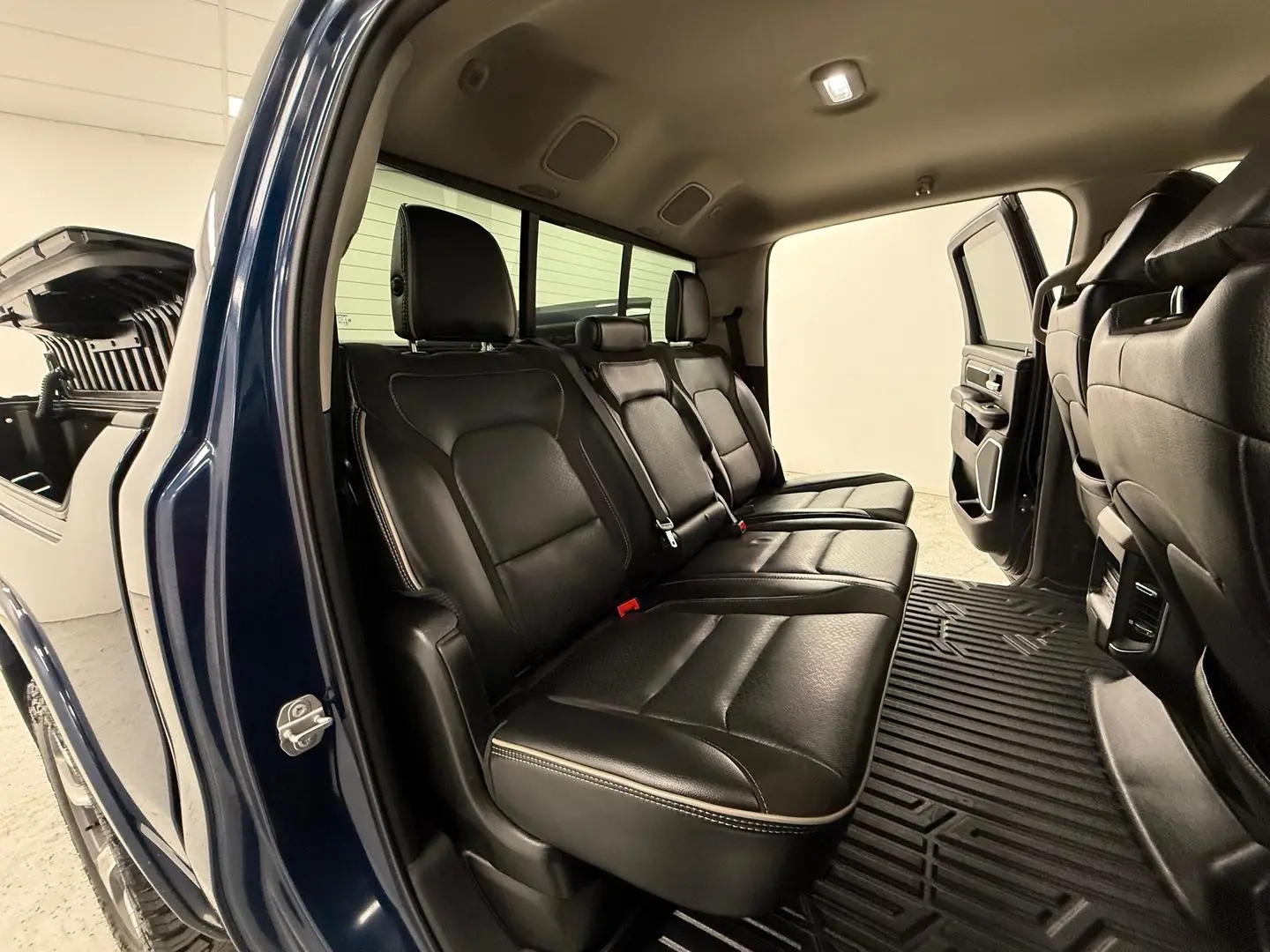 2022 RAM 1500 Gallery Image 20